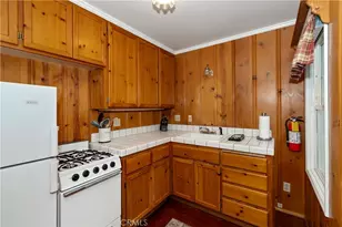 41496 Oak, Big Bear Lake, CA 92315 - Photo 20