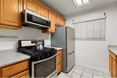 1094 Cabrillo Park #A, Santa Ana, CA 92701 - Photo 6