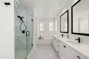 2127 Cresta, Newport Beach, CA 92660 - Photo 16