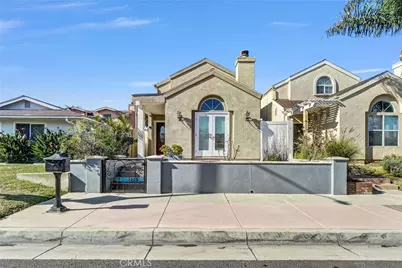 1209 Huntington Street, Huntington Beach, CA 92648 - Photo 1