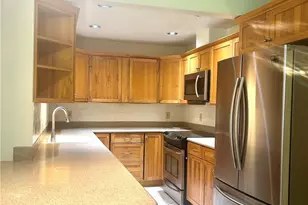 360 S Miraleste, San Pedro, CA 90732 - Photo 12