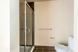 1111 S Grand, Los Angeles, CA 90015 - Photo 12