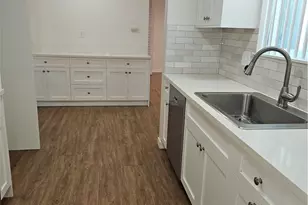 24201 Ambassador, Harbor City, CA 90710 - Photo 6