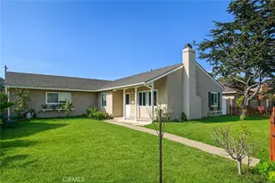 17451 Newland, Huntington Beach, CA 92647 - Photo 2