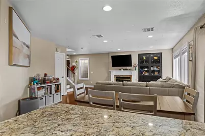 223 Freedom, Upland, CA 91786 - Photo 8