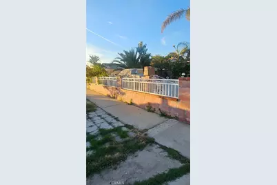 2313 Downie Place, Santa Ana, CA 92706 - Photo 26