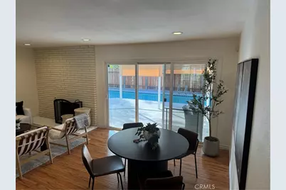 2437 Fordham, Costa Mesa, CA 92626 - Photo 4