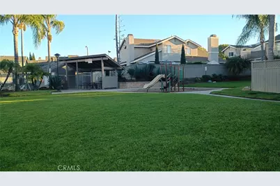 1649 Toyon, Corona, CA 92882 - Photo 18