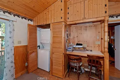 40226 Guinan, Big Bear Lake, CA 92315 - Photo 12