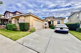 34593 Princeton Dr, Yucaipa, CA 92399 - Photo 2