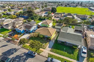 2202 W 153rd St, Compton, CA 90220 - Photo 2