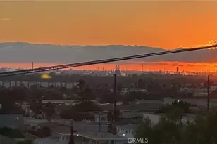 2240 N Legion Dr, Signal Hill, CA 90755 - Photo 34