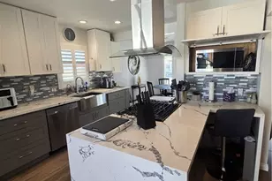 151 121 St Pl, Los Angeles, CA 90061 - Photo 6