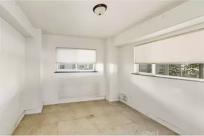 261 E Crescent Avenue, Redlands, CA 92373 - Photo 34