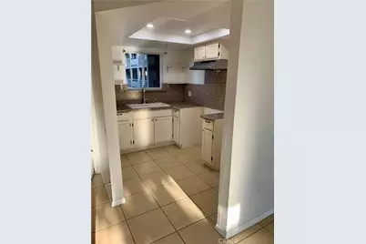 707 W 4th #7, Long Beach, CA 90802 - Photo 4