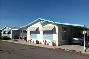 5001 Florida, Hemet, CA 92545 - Photo 2