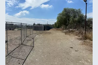 18 0 7207-021-18, Signal Hill, CA 90755 - Photo 6