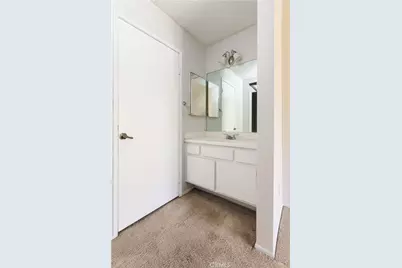 2512 N Tustin #D, Santa Ana, CA 92705 - Photo 10