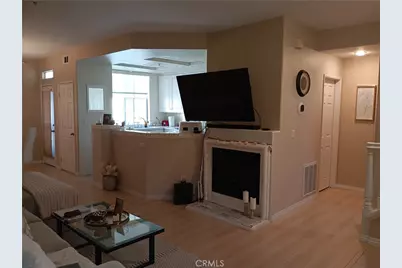 335 W Summerfield, Anaheim, CA 92802 - Photo 2