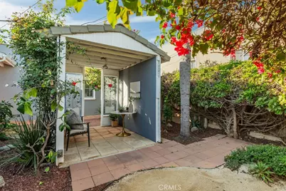 266 Park Avenue, Long Beach, CA 90803 - Photo 34