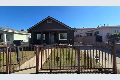 654 Oakford, Los Angeles, CA 90022 - Photo 2