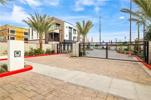 52 Bigsby Dr, Stanton, CA 90680 - Photo 2