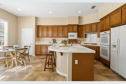 8176 E Bailey Way, Anaheim Hills, CA 92808 - Photo 36