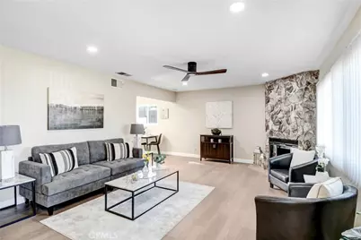 946 W Kendall, Corona, CA 92882 - Photo 4