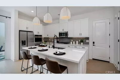 138 Yugen, Irvine, CA 92618 - Photo 2