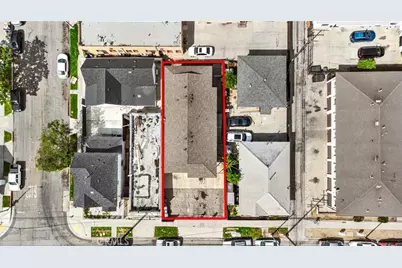 911 E 10th Street, Long Beach, CA 90813 - Photo 16