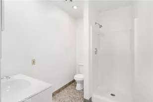 6015 Verdant Hills Ct, Bakersfield, CA 93313 - Photo 38