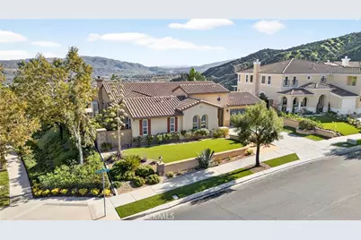 7837 Lady Banks Loop, Corona, CA 92883 - Photo 2