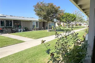 1541 Interlachen Rd M10-259C, Seal Beach, CA 90740 - Photo 2