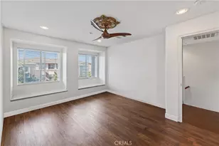 374 Aviator, Tustin, CA 92782 - Photo 36