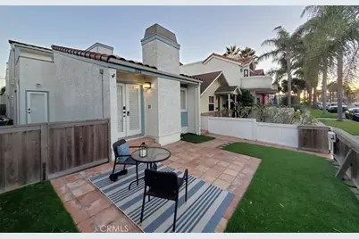 322 12 Th, Huntington Beach, CA 92648 - Photo 4