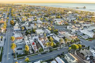 322 12 Th, Huntington Beach, CA 92648 - Photo 1