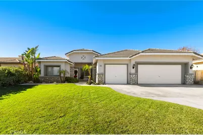 4060 N Flame Tree, Rialto, CA 92377 - Photo 2