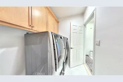 644 Milford, Los Angeles, CA 90042 - Photo 46