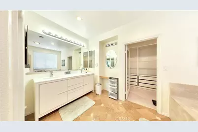 644 Milford, Los Angeles, CA 90042 - Photo 12