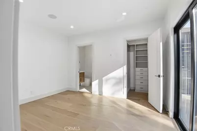 16226 Dickens, Encino, CA 91436 - Photo 22