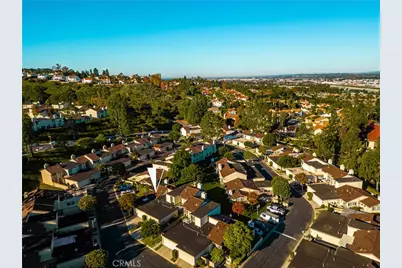 5573 E Vista Del Rio, Anaheim, CA 92807 - Photo 36