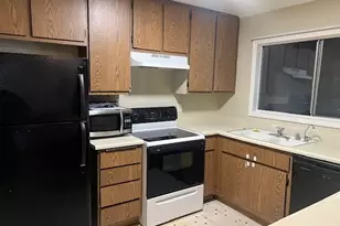 1063 S Citron, Anaheim, CA 92805 - Photo 8