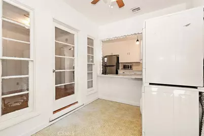 14248 Friar St, Van Nuys, CA 91401 - Photo 16