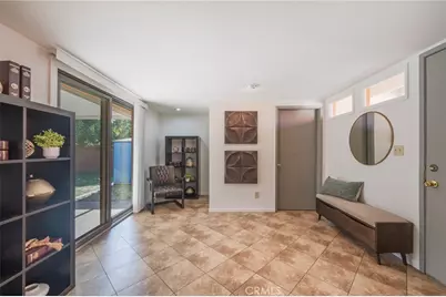 934 N Maple, Anaheim, CA 92801 - Photo 6