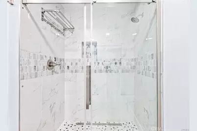 16255 Pacific Cir. #202, Huntington Beach, CA 92649 - Photo 24
