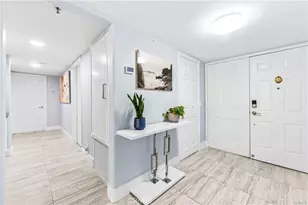 16255 Pacific Cir, Huntington Beach, CA 92649 - Photo 22