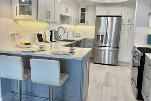 16255 Pacific Cir, Huntington Beach, CA 92649 - Photo 8