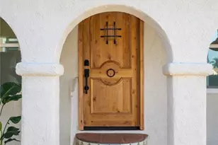 2014 W 84th St, Los Angeles, CA 90047 - Photo 8