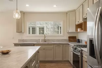 2014 W 84th Street, Los Angeles, CA 90047 - Photo 18