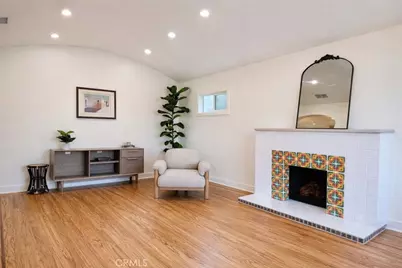 2014 W 84th Street, Los Angeles, CA 90047 - Photo 10